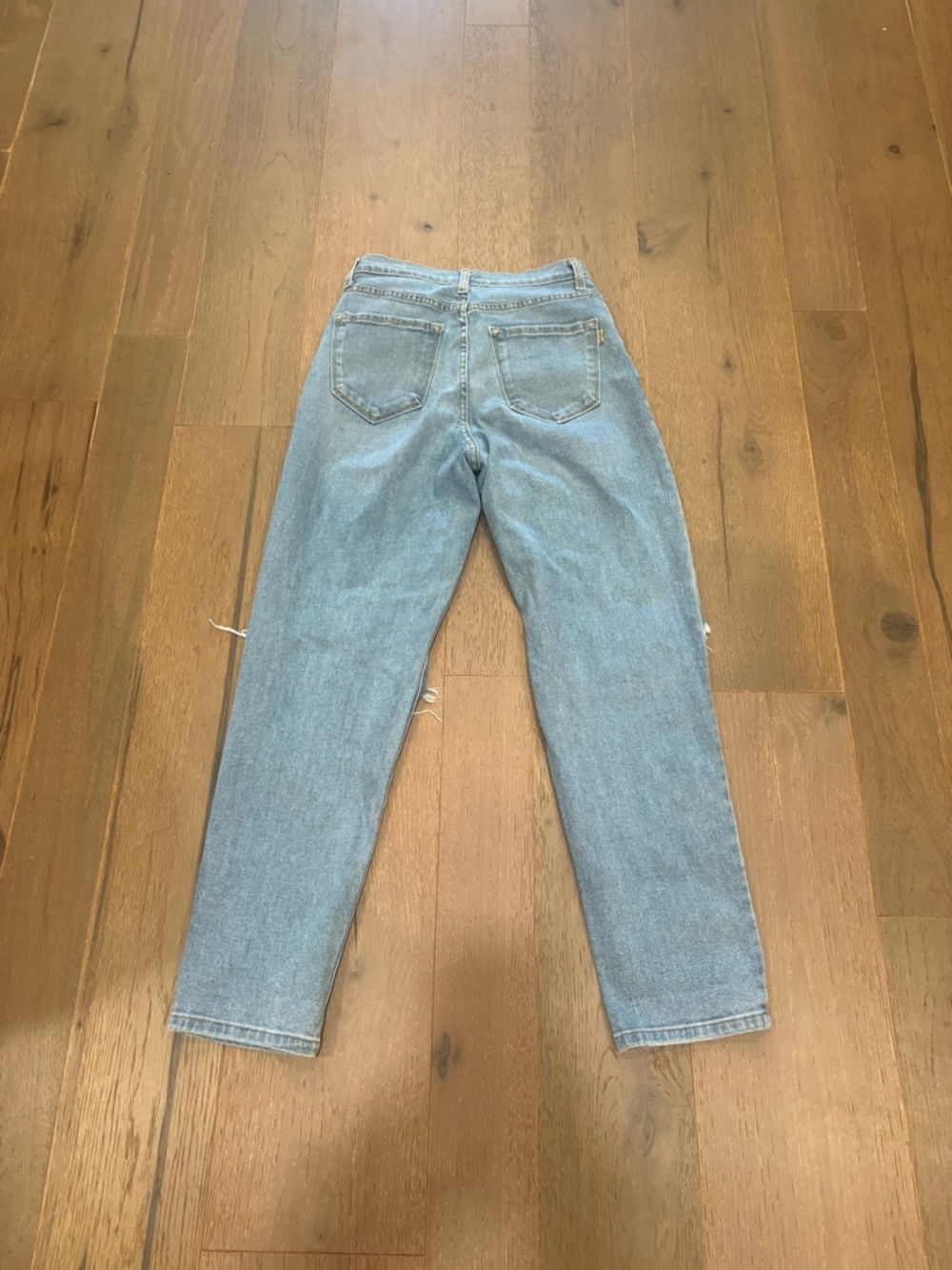Vibrant M.I.U. $75 High Rise Distressed Straight Leg Jeans Sz 4/27 made in USA - Picture 9 of 10
